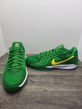 Nike Sabrina 2 Oregon Ducks PE Green White Basketball Shoes Womens Size 11 New